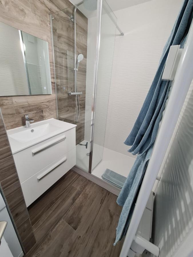 Ferienwohnung Vacances A Frejus Avec Piscine Exterior foto